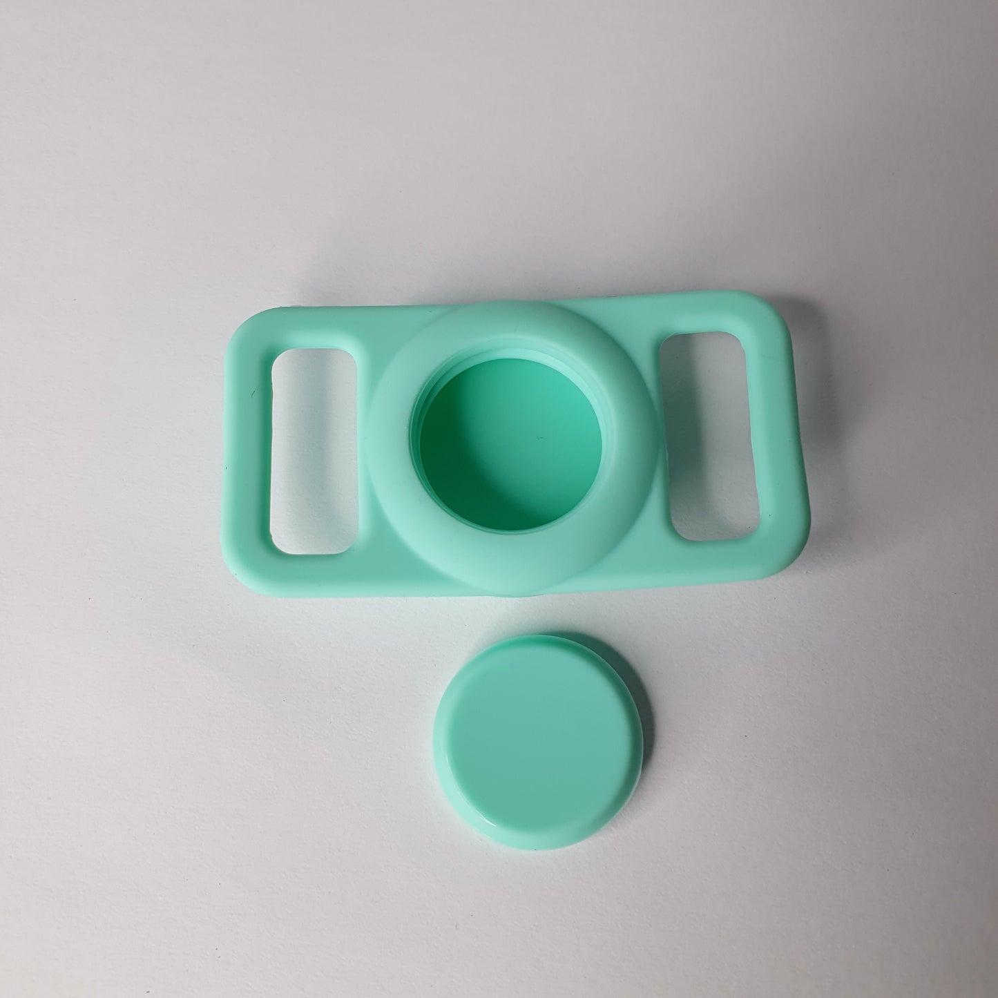 Waterproof Dog AirTag Holder – Secure Silicone Collar Case