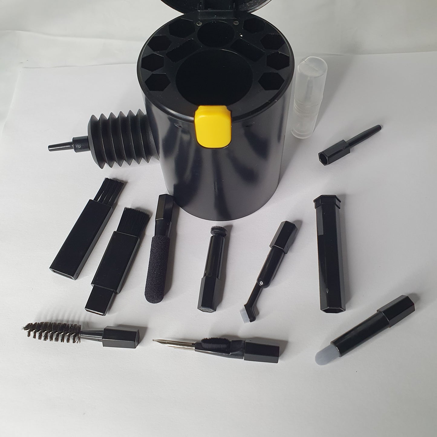 20-in-1 Electronics Cleaning Kit – Keyboard, Laptop, Phone & Earbud Cleaning Tool Set