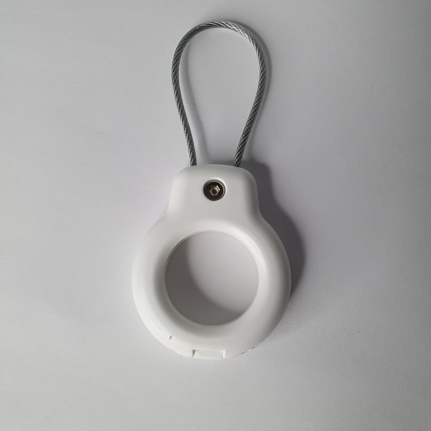 AirTag Holder with Secure Loop – Protective Silicone Case for Apple AirTag