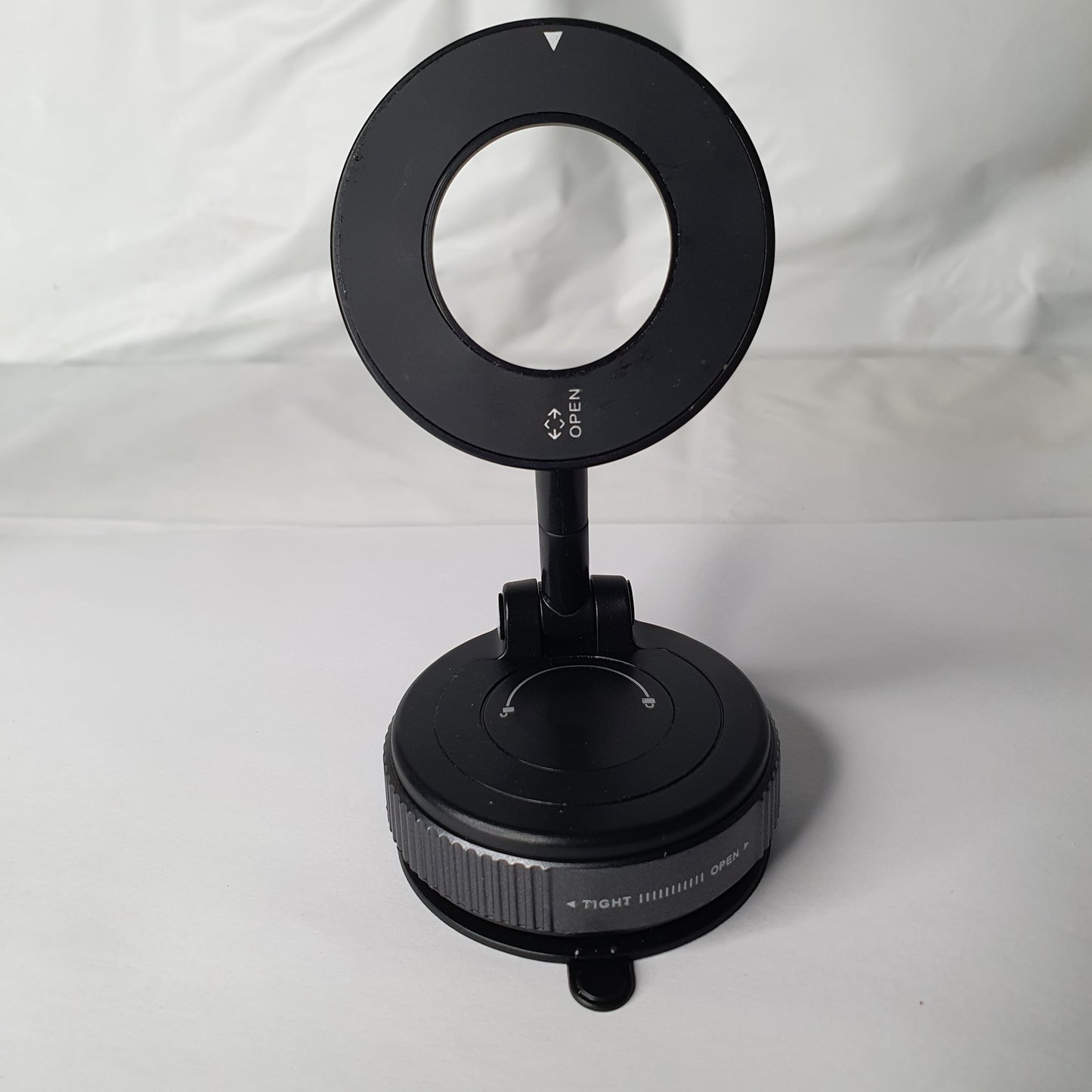 MagSafe Magnetic Phone Mount – Adjustable Aluminum Suction Bracket for iPhone